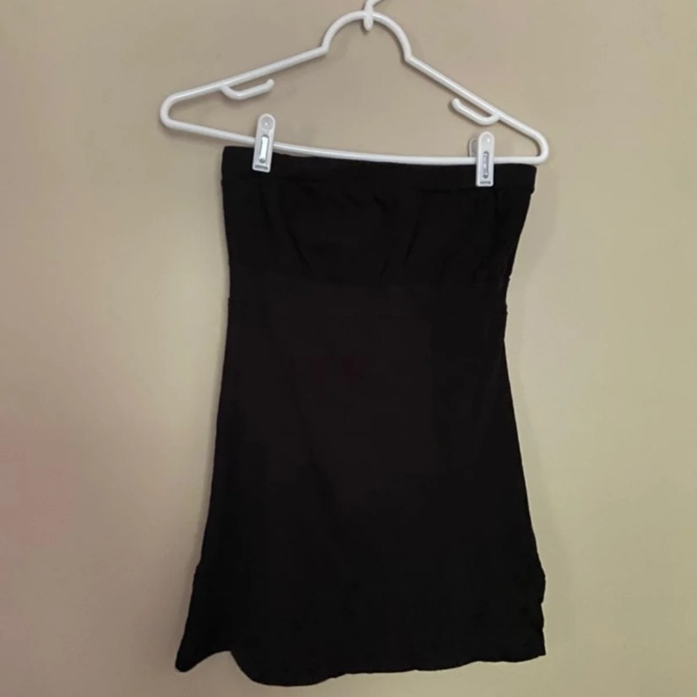 Strapless Top - Picture 2 of 4